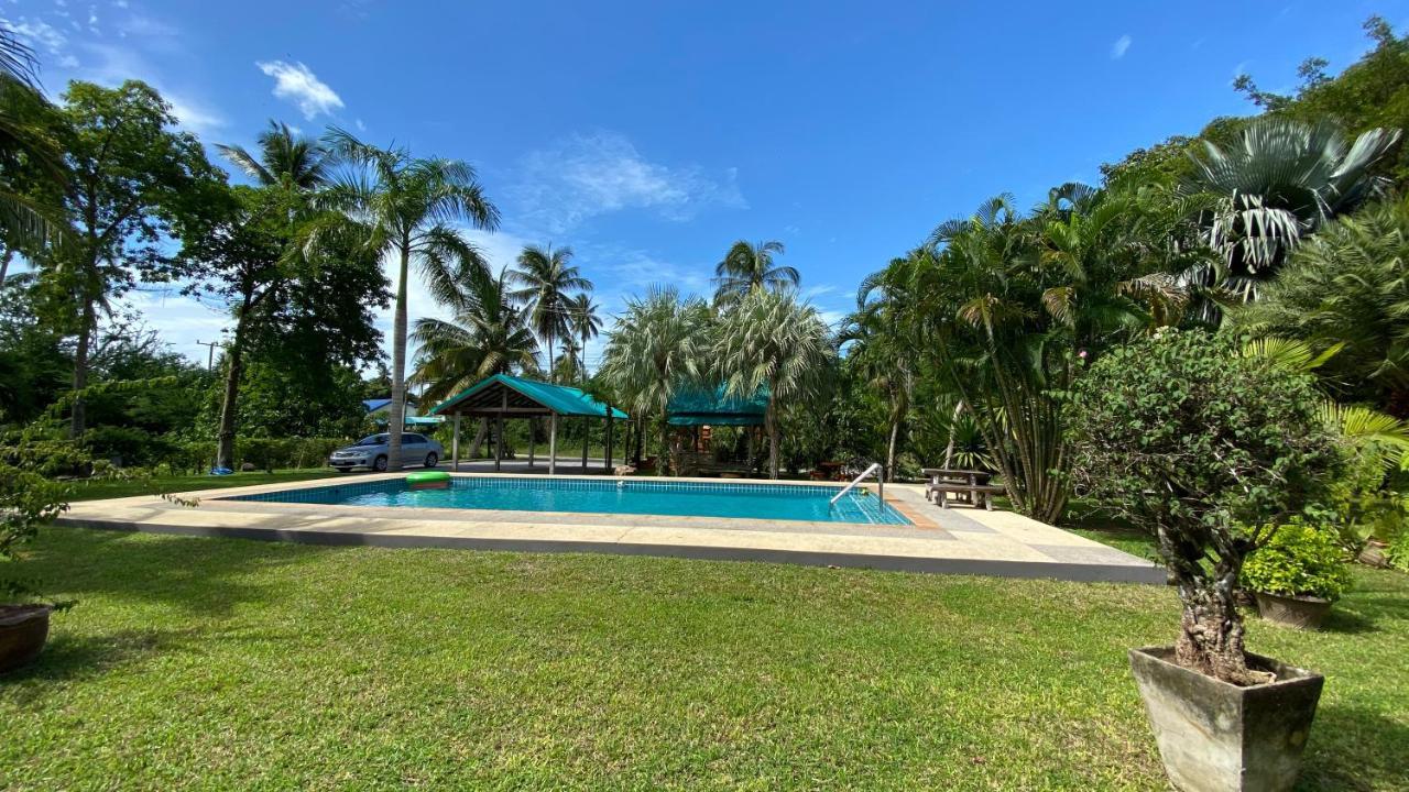 Palm Gardens Resort Bang Saphan Exterior foto
