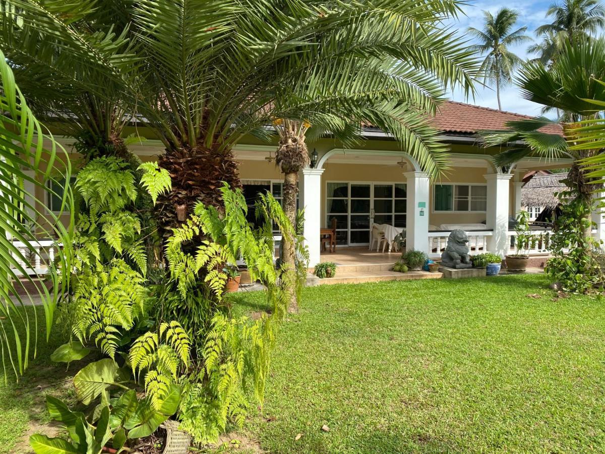 Palm Gardens Resort Bang Saphan Exterior foto